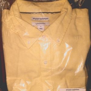 *NEW* Yellow Short Sleeve Regular Fit Dress Shirt - Size XL -  discount shipping